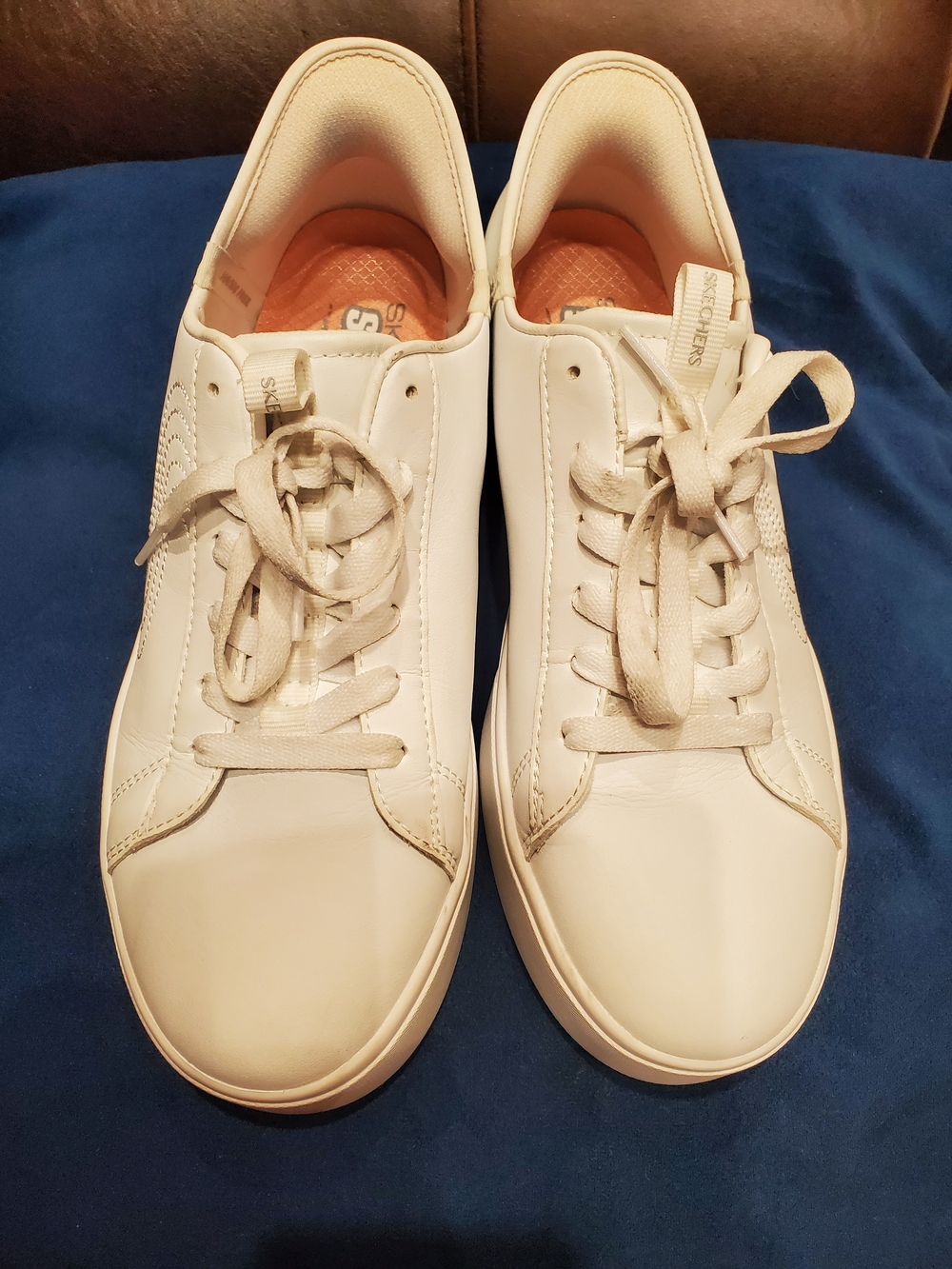 Skechers Women's White Leather Low-Top Sneakers